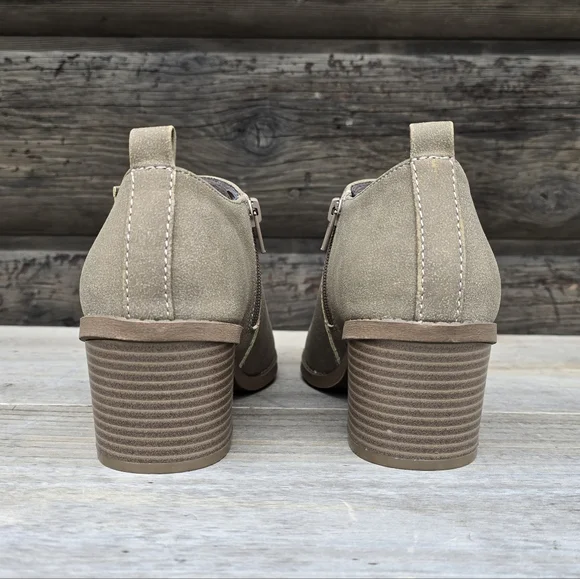 Jellypop NEW Nethera Western Boho Taupe Block Heel Comfort Bootie 8.5M - Picture 9 of 14